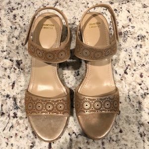 New Johnston & Murphy Sandal Size 10